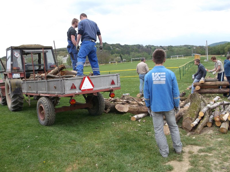 Priprava na Vatru 2015     20.JPG