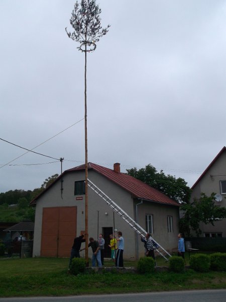 Stavanie maja 2015 (48).JPG