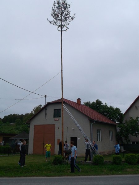 Stavanie maja 2015 (51).JPG