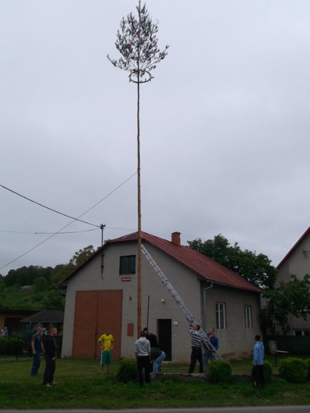 Stavanie maja 2015 (52).JPG