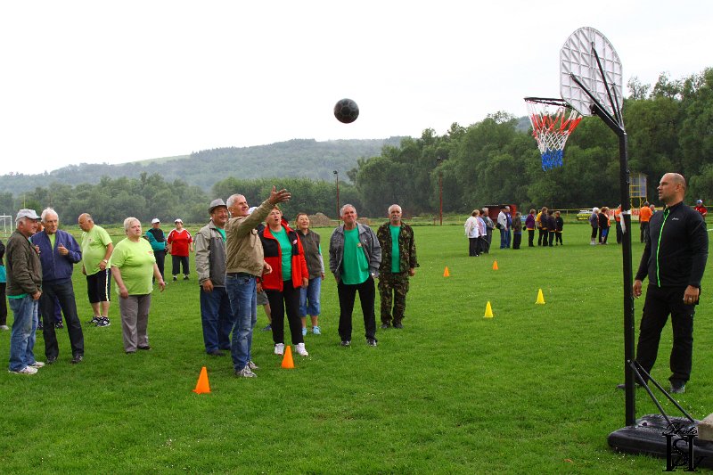 Sporotvy_hry_seniorov   10.JPG