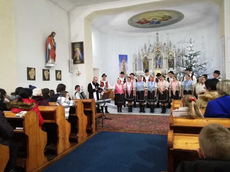 Vianocna_academia 10.jpg