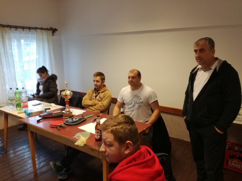 Vianocny_pinpong 18.jpg