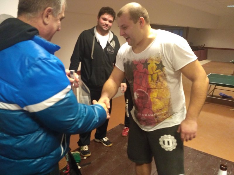 Vianocny_pinpong 7.jpg