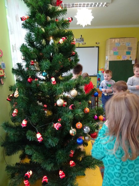 Zdobenie stromceka  21.JPG