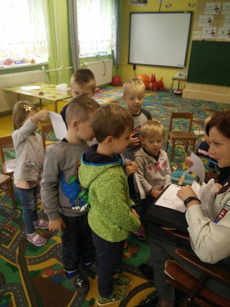 Beseda s policajtkou 6.jpg