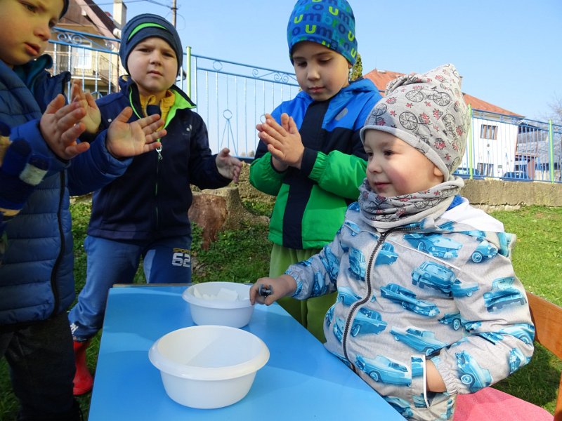 Den vonku 24.JPG