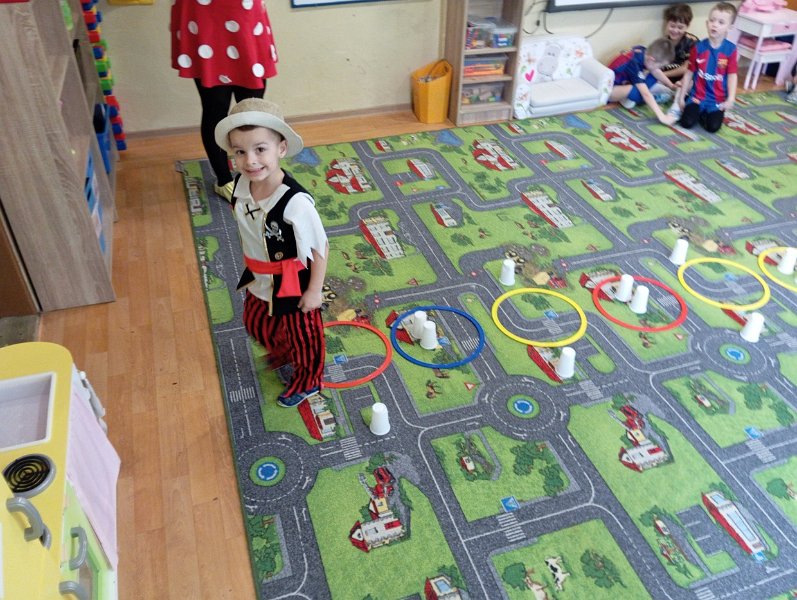 Karneval 50.jpg