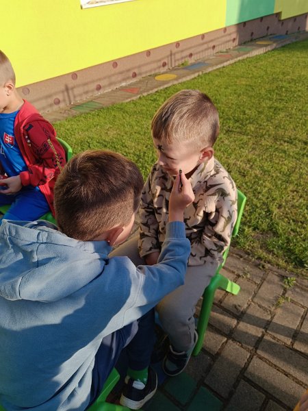 Noc v skolke 25.jpg