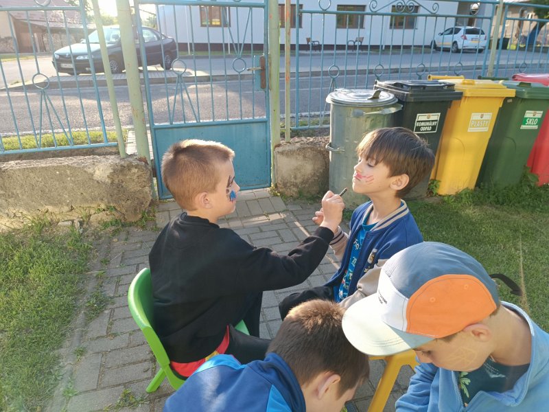 Noc v skolke 30.jpg