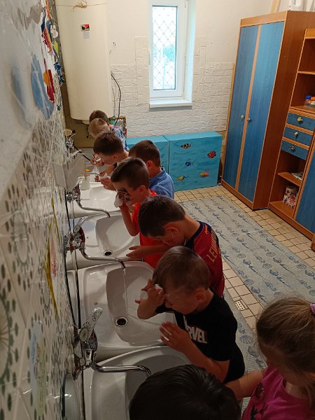 Noc v skolke 34.jpg