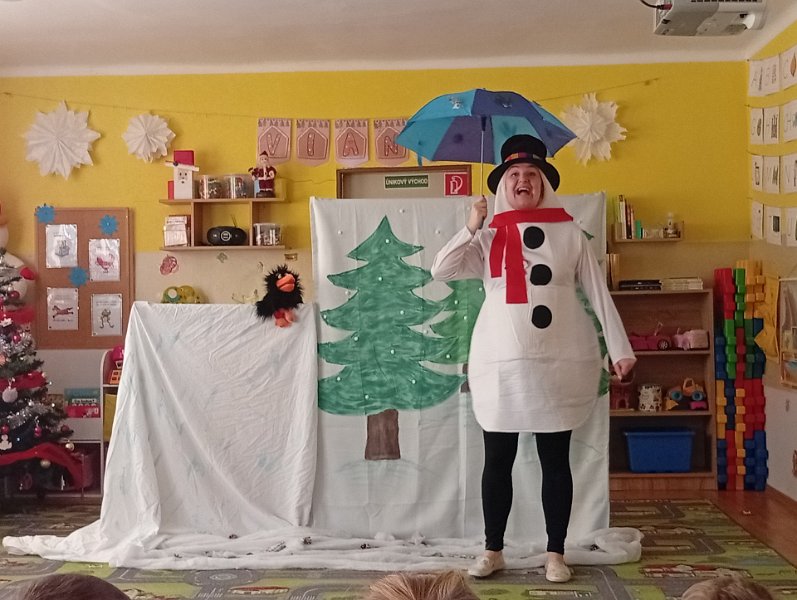 Divadielko Snehuliak_Vevericka  8.jpg