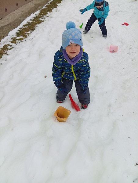 Zimne radovanky 12.jpg